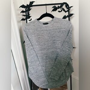 Banana Republic Gray Crew Neck Sweater – Size S